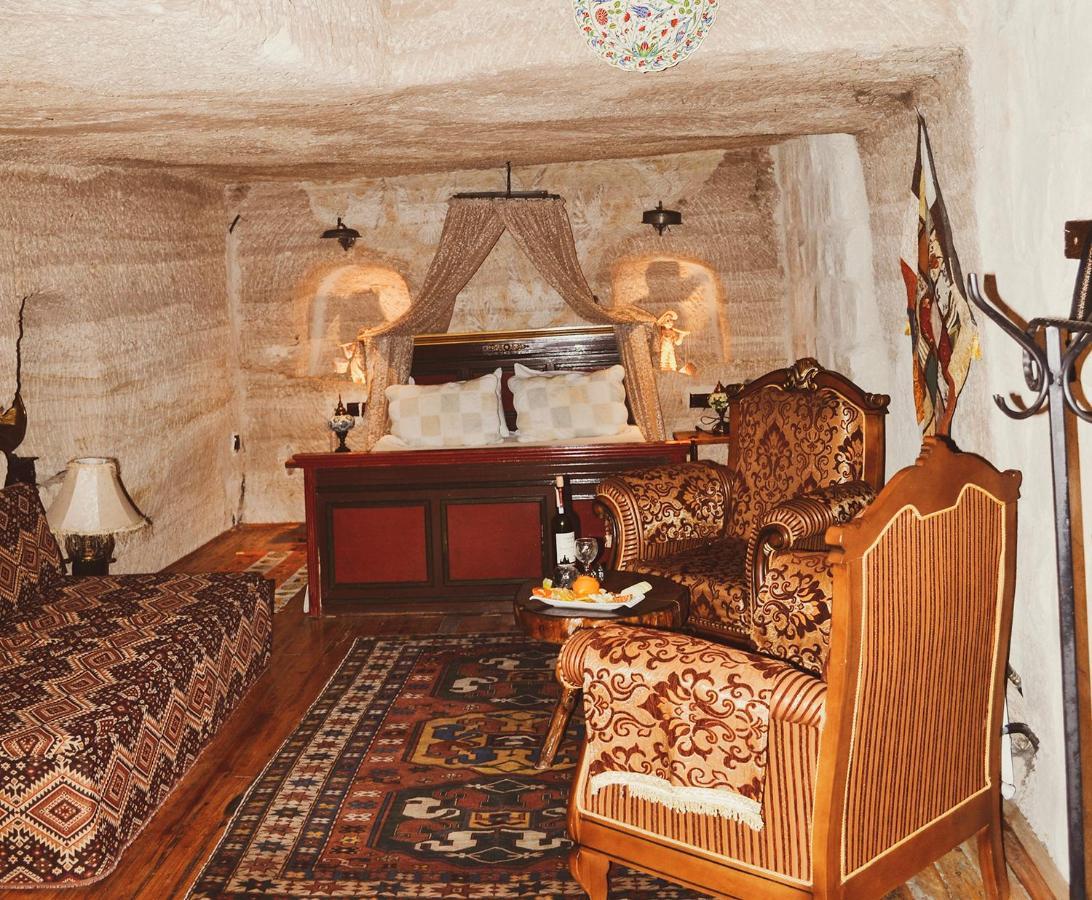 Emily Cave House Bed & Breakfast Goreme Exterior photo