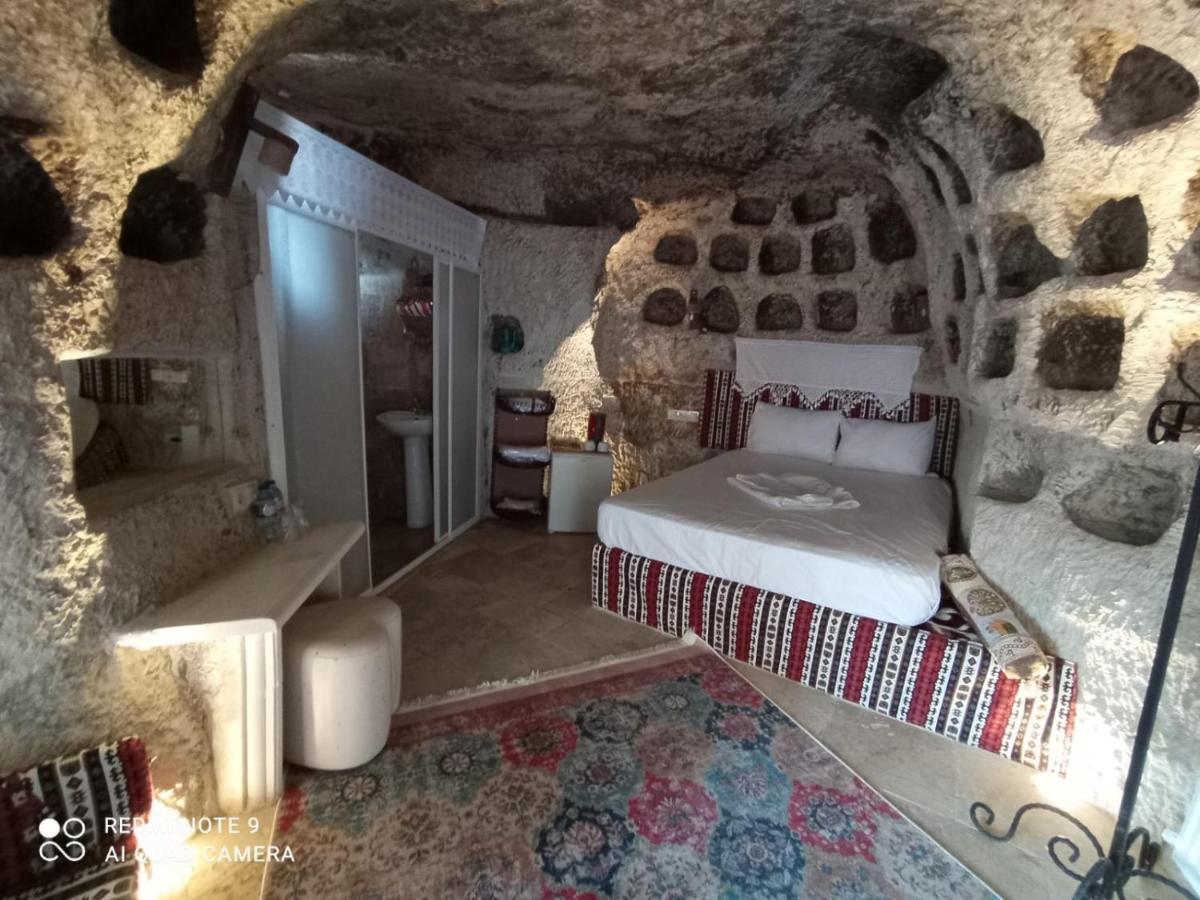 Emily Cave House Bed & Breakfast Goreme Exterior photo