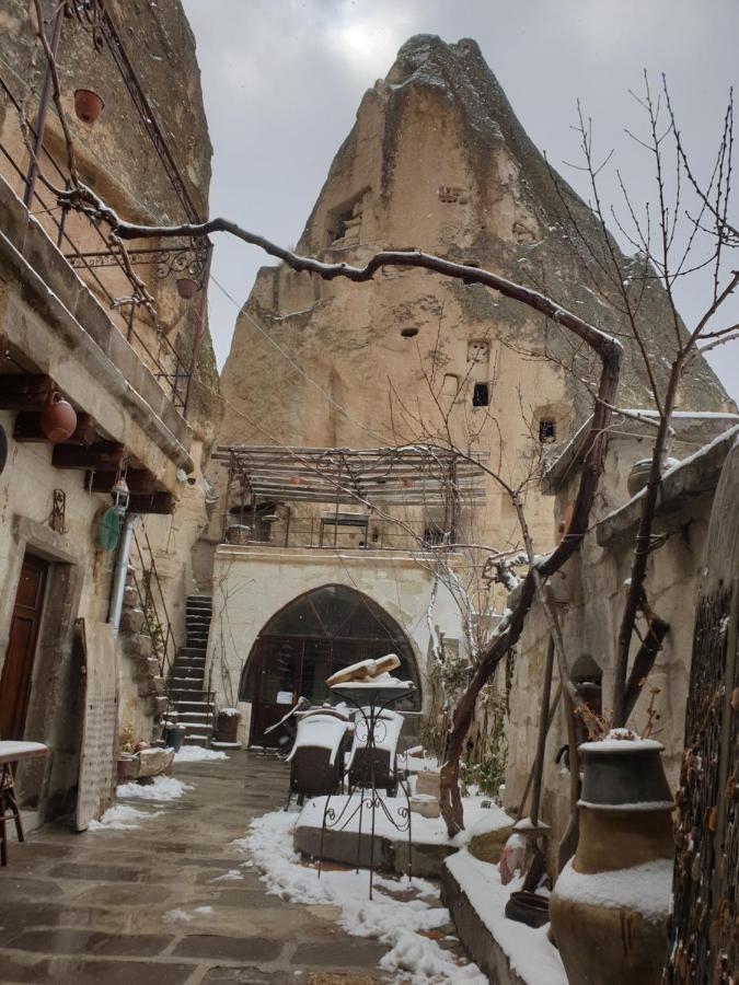 Emily Cave House Bed & Breakfast Goreme Exterior photo